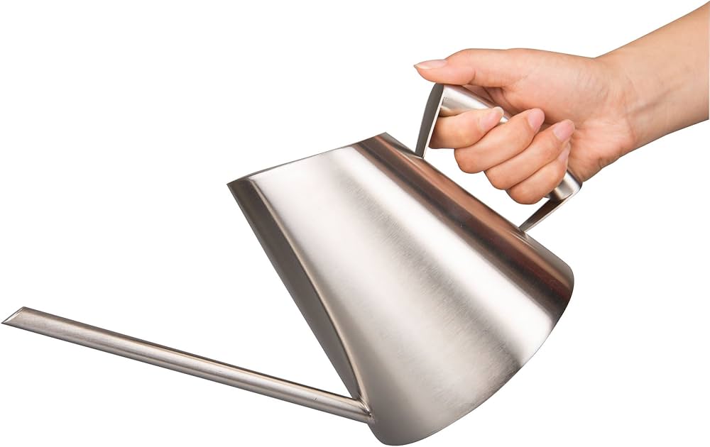 ステンレス製じょうろ 中型 GBj3bKsgSCOD._UX300_TTW__.jpg